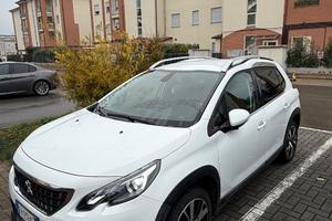 Peugeot 2008 bianca