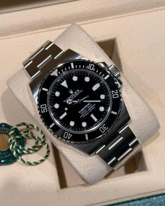 Rolex submariner 124060