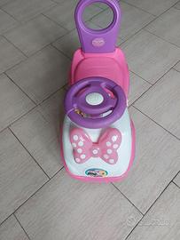 Macchinina bambina Minnie