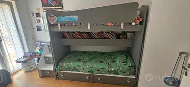Letto a castello scorrevole COLOMBINI con scaletta