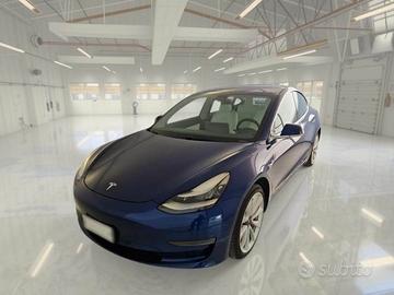 TESLA MODEL 3 75 kWh Long Range Dual Motor AWD 4 P