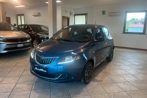 Lancia Ypsilon 1.0 FireFly 5 porte S&S Hybrid Silv