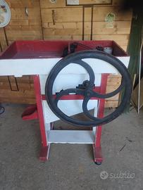 Sgranatrice meccanica per pannocchie