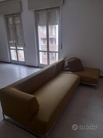 Divano design B&B Italia