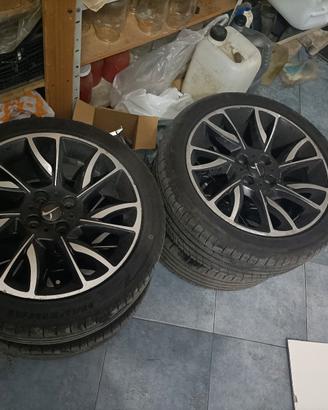 cerchi e gomme lancia ypsilon