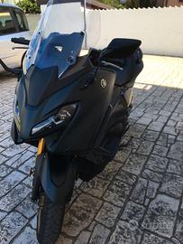 Yamaha Tmax 560 Teck Max Dark Petrol