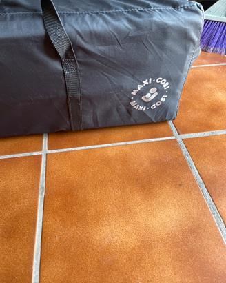 Lettino da campeggio