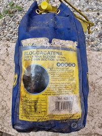 Viro blocca catena per scooter