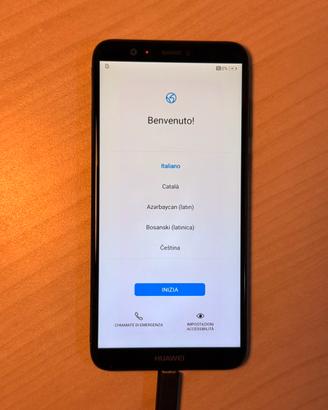 Huawei P Smart￼2017