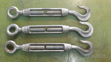 Tenditori ad occhio e gancio