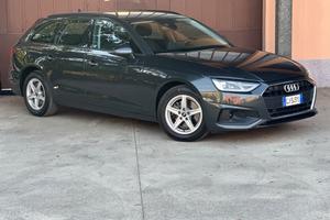 Audi A4 35 TDI mild-hybrid 2022