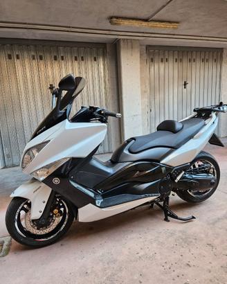 T-MAX 500