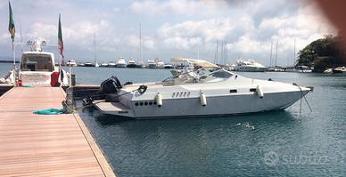 Barca cobra marine 33