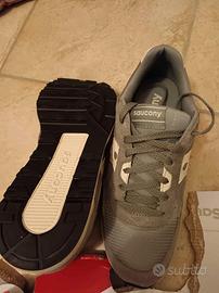 Sneakers SAUCONY  num. 43