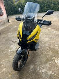 Honda xadv 750 2025 3.500km