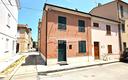 casa-singola-di-100-mq-abitativi-soffitta-libe