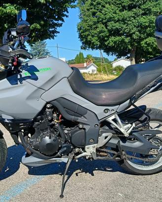 Triumph tiger 1050