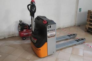 Transpallet elettrico OM STILL ECU 16