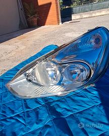 Fanali Ford S-Max