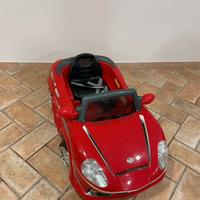 Auto cabrio giocattolo