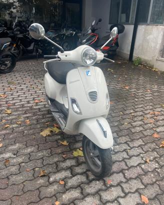 Vespa LX 50