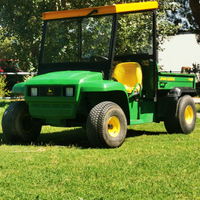 JOHN DEERE E-Gator