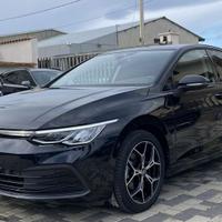 Volkswagen Golf 8 Life 2.0 TDI 116CV