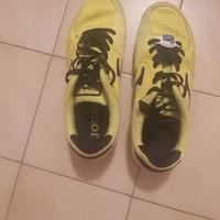 Scarpe da uomo per calcetto