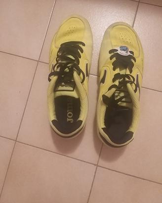 Scarpe da uomo per calcetto