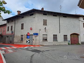 Casa indipendente in centro a Cigliano