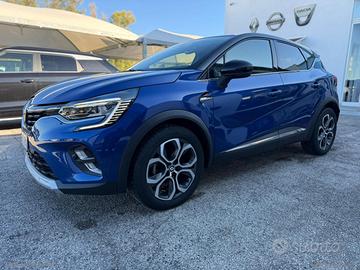 RENAULT Captur TCe 12V 100 CV GPL T. Fast Track