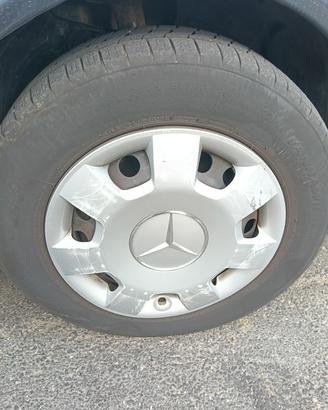 4 cerchi e gomme completo 16 "