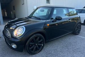 MINI. Cooper 1.6 16 V 120 cv.