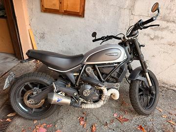 Ducati Scrambler 800 Icon