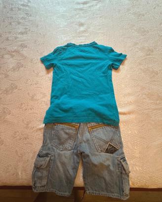 Jeans e maglietta ragazzo