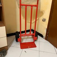 Carrello porta pacchi