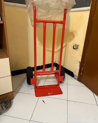 Carrello porta pacchi