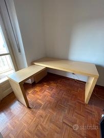 Scrivania IKEA MALM con piano estraibile