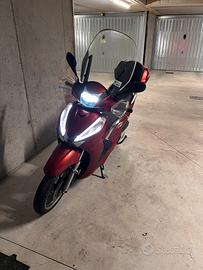 Honda SH 300 abs