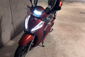 Honda SH 300 abs