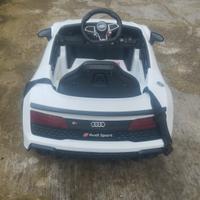 auto r8 da bambino 12V