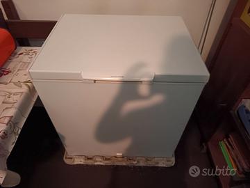 Freezer a pozzetto