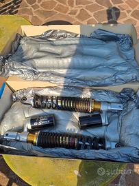 ammortizzatori yss a gas per honda  sh 300 