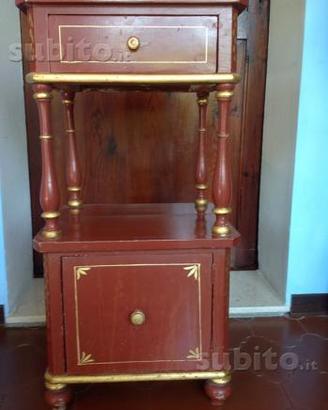 Comodino a colonne 1870 laccato
