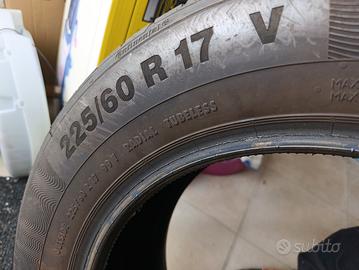 pneumatico 225 60 17 omaggio