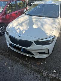 BMW SERIE 1 2018 con solo 54000km beninza!