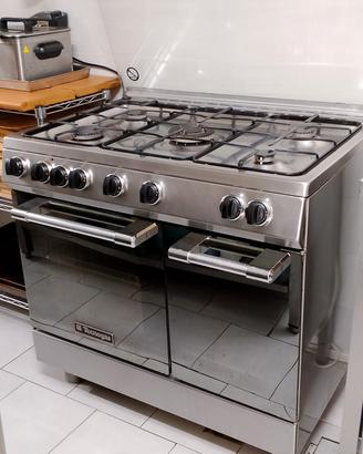 Cucina in acciaio inox