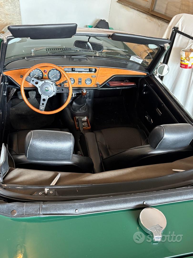 Triumph Spitfire 1979 photo 5