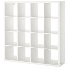 Scaffale bianco