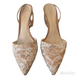 Scarpe in pizzo bianco